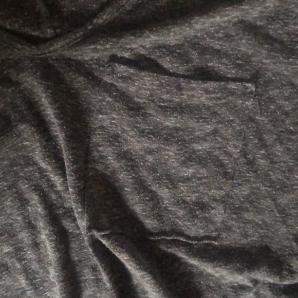 Grey tee - Picture 3 of 3
